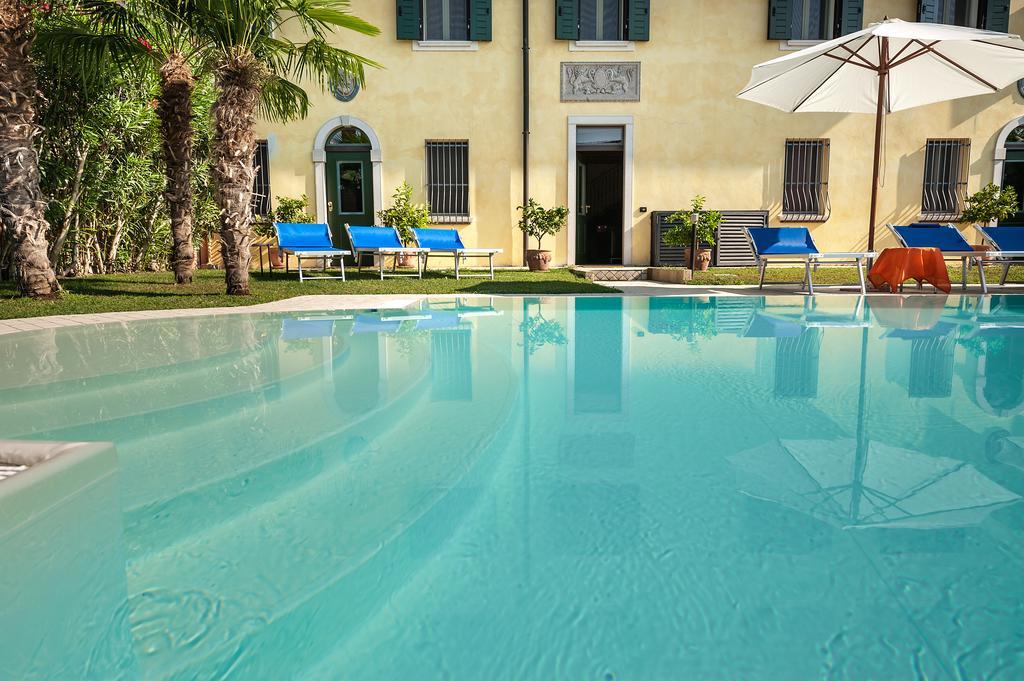 Villa Pace Pozzolengo Exteriör bild
